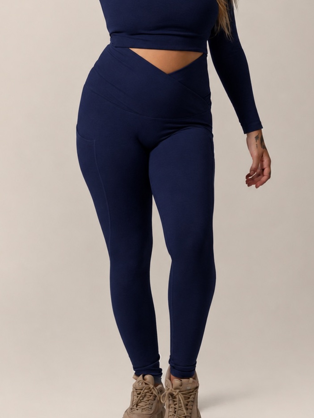 Kindred Bravely Sublime Bamboo Maternity & Postpartum Crossover Leggings Navy L